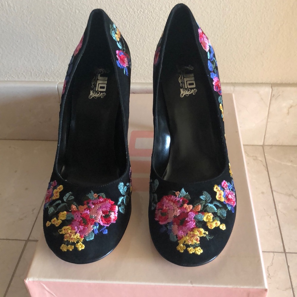 S 7 JLO Black Suede Pumps with Embroidery.
